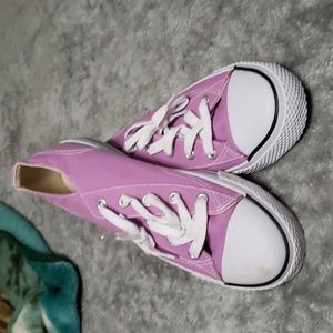 Size 9.5 Lavender/Violet Airwalks